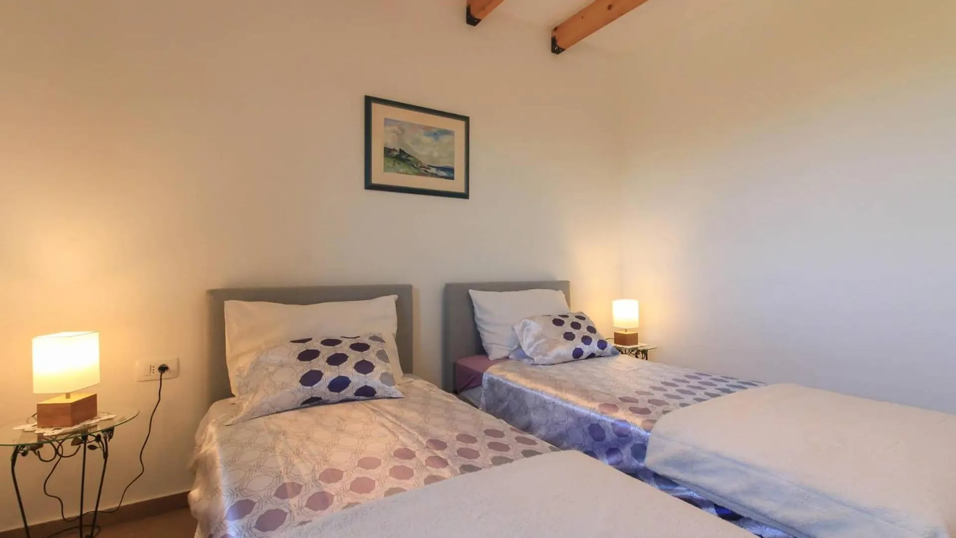 Beautiful Villa Regina With Private Pool Near The Sea By Wiibuk Sisan