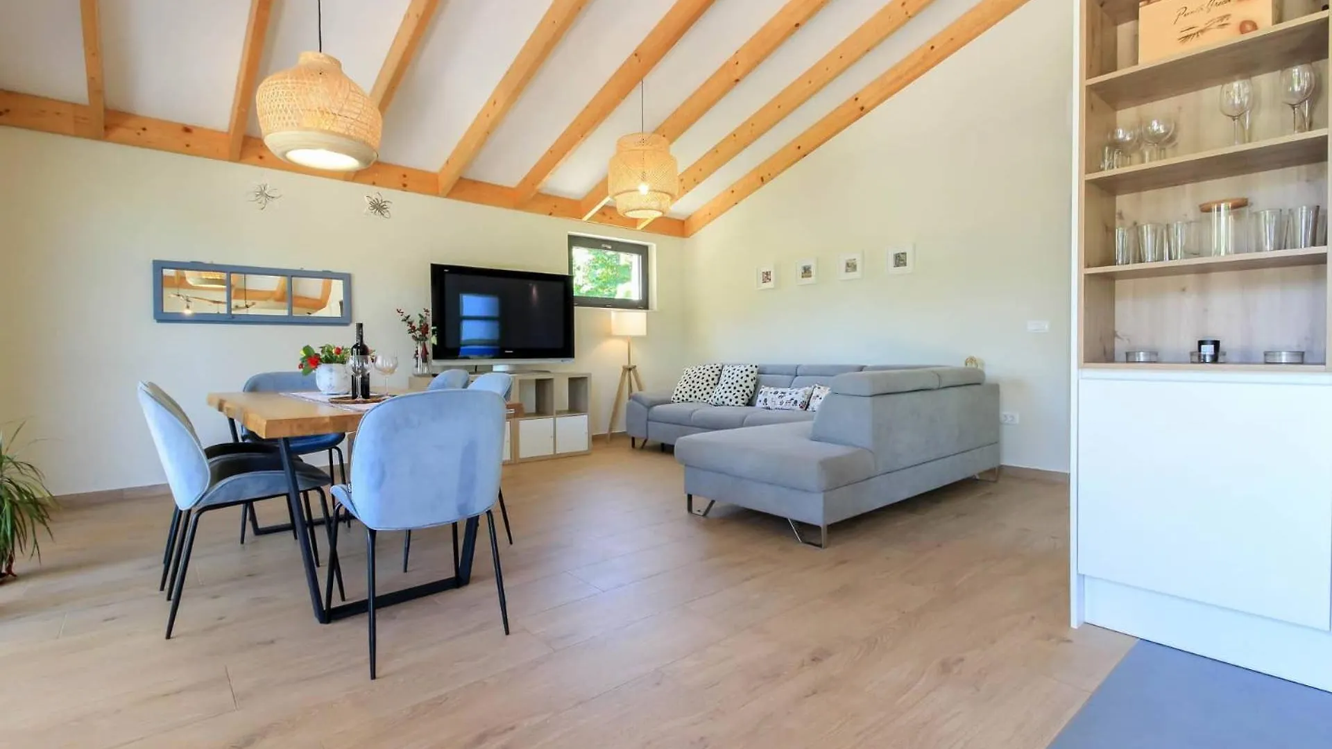 Beautiful Villa Regina With Private Pool Near The Sea By Wiibuk Sisan Croatia
